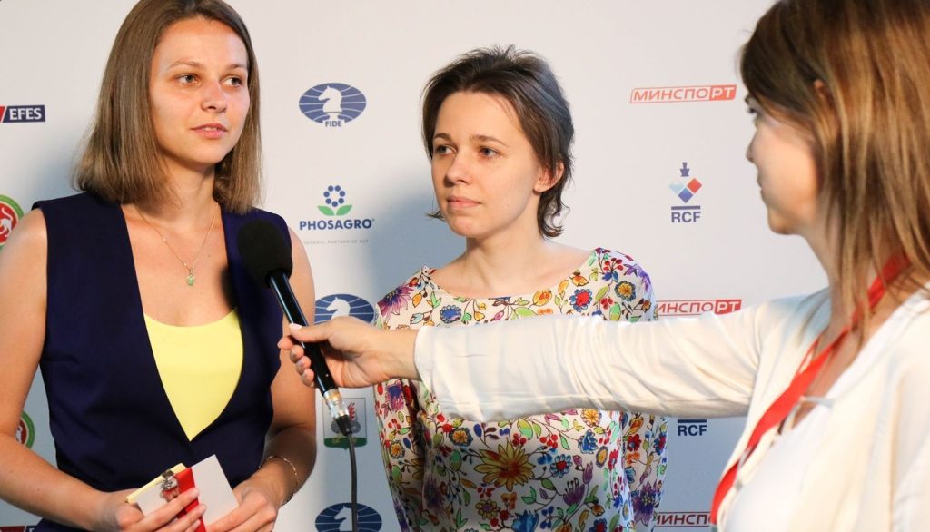 Frauenbundesliga: Dina Belenkaya legt die russische Flagge ab