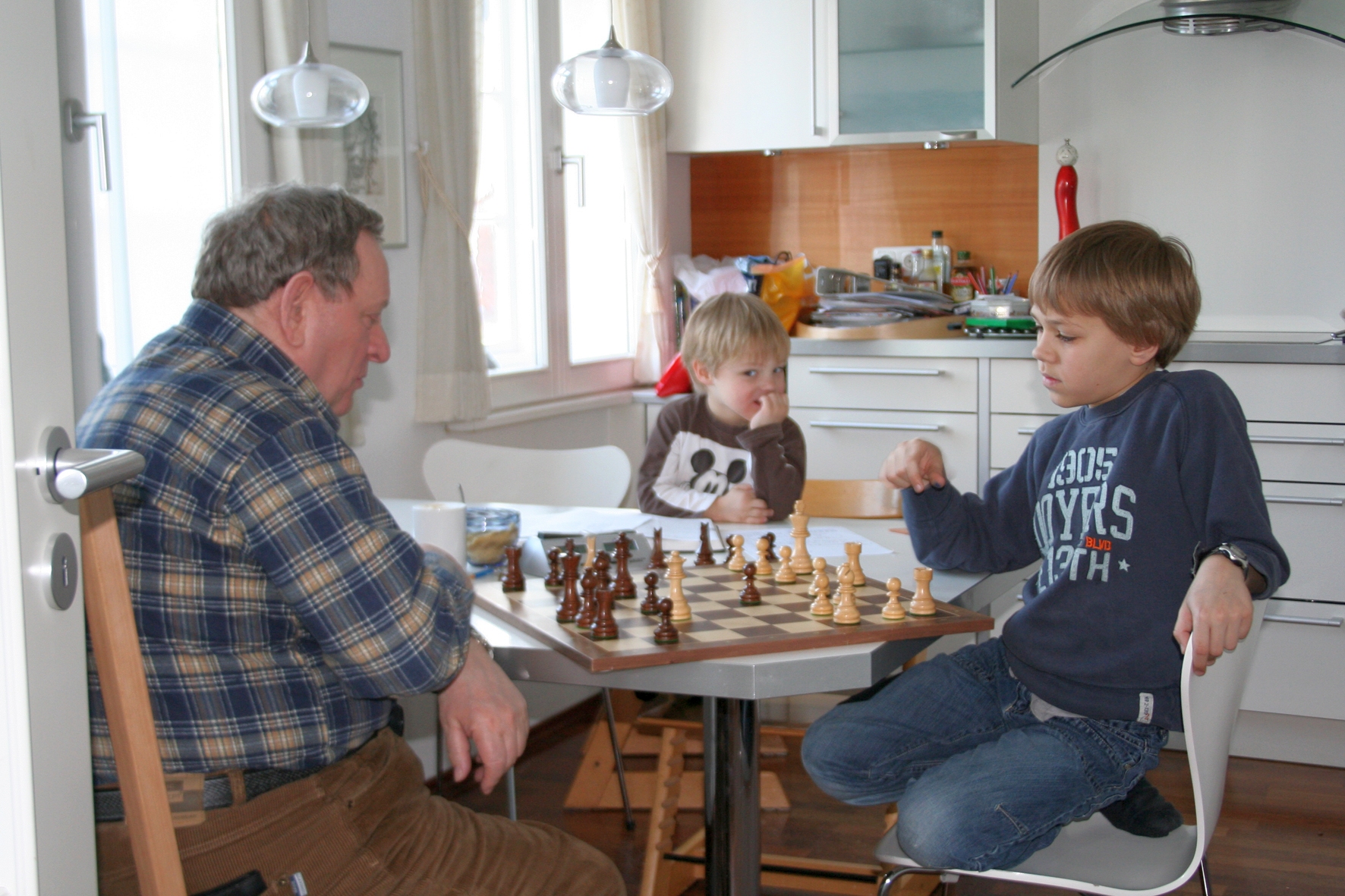 Ich dachte, im Verein sind sie zu gut für mich” Rasmus und Frederik Svane, die stärksten Schach-Brüder weit und breit Perlen vom Bodensee