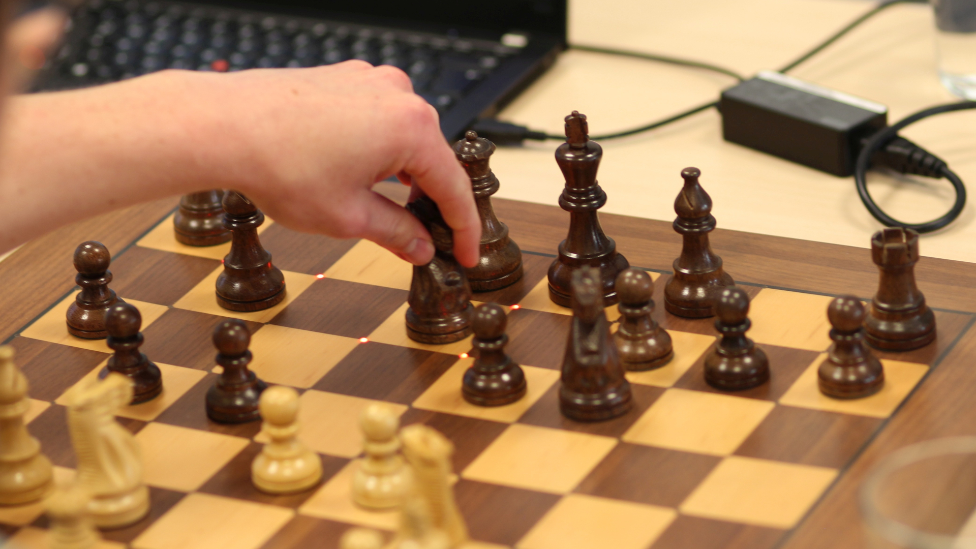 Carlsen gewinnt die Lichess Bullet Arena - Schach-Ticker